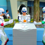 【TDLアトモス】謎のロボットとダンス？「ロボ・アストロ」