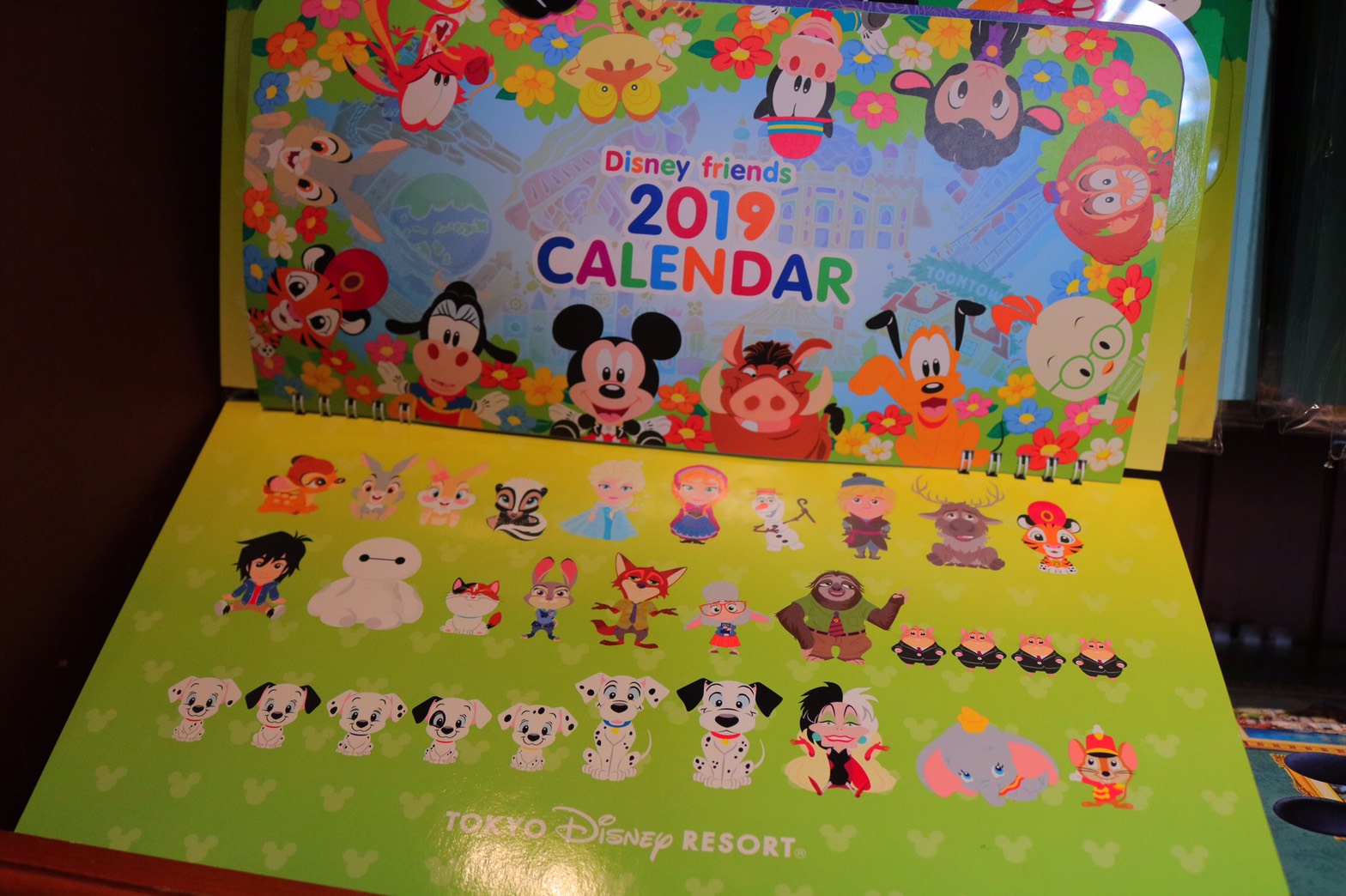 来年もディズニーの仲間と一緒 東京ディズニーリゾート19年カレンダー 手帳まとめ 気になるディズニーブログ